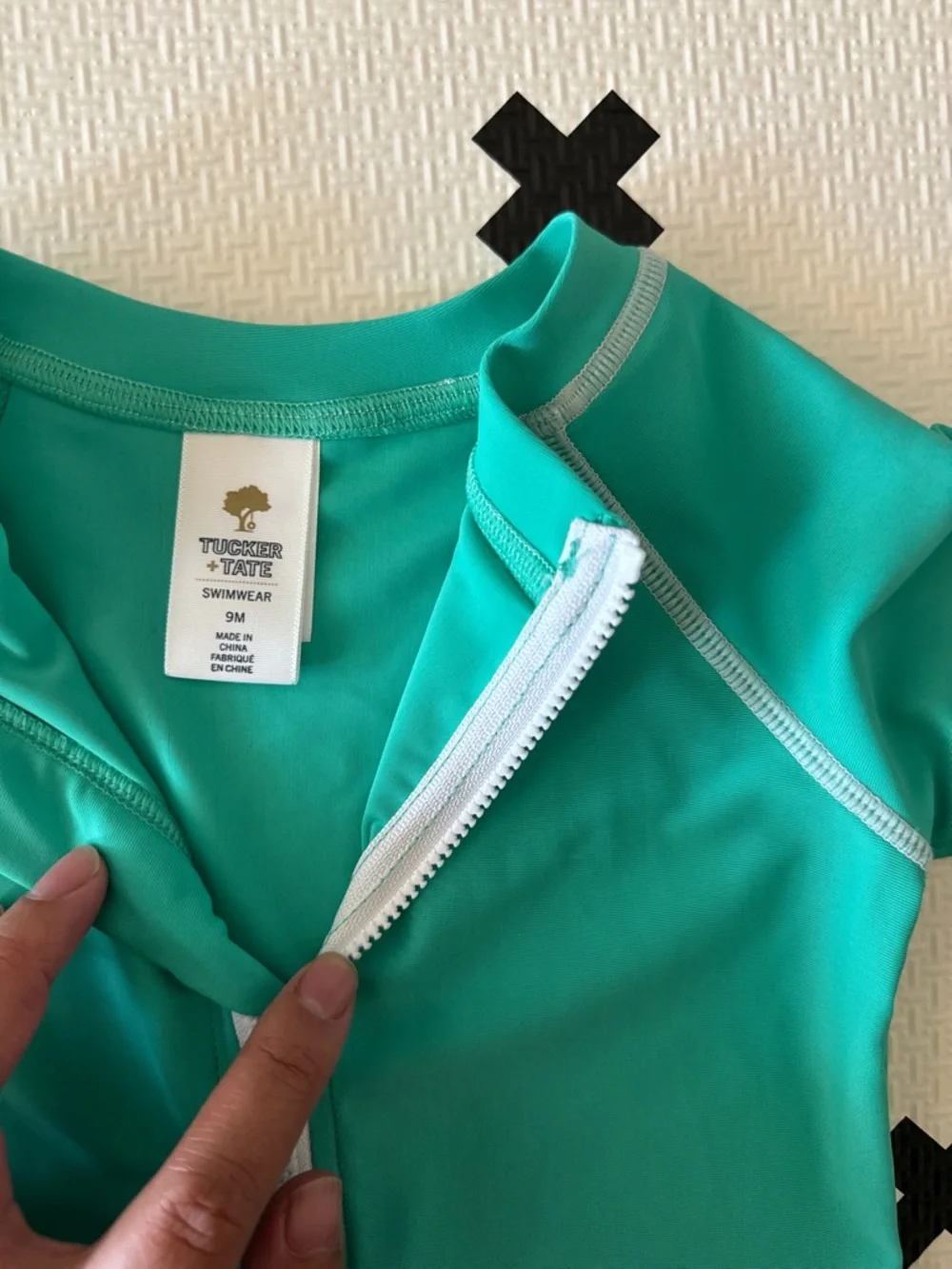 Tucker + Tate Kids Long Sleeve Zip-Up Rash Guard - Teal size 9m
